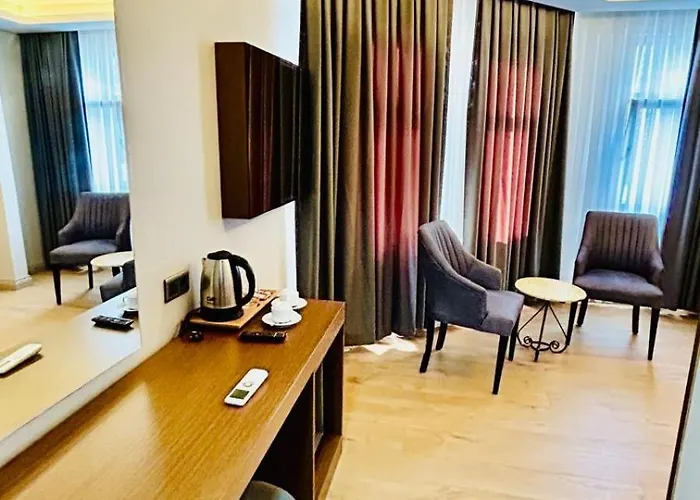 מלון Akbiyik Boutique 4*