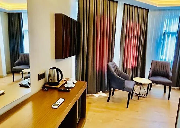 מלון Akbiyik Boutique 4*